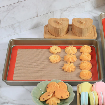 Quarter Sheet Silicone Baking Mat, 2 Pcs Non-Stick Silicone Baking Mats Cookie Sheet for 9X13 Baking Pan, Reusable Baking Sheet Liners Compatible with Nordic Ware Naturals Quarter Sheet